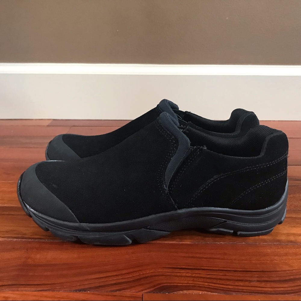 Lands End black suede leather slip on youth 3 girl